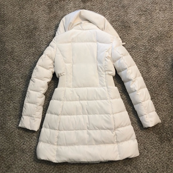 Mid-length Down Coat - Picture 3 of 4